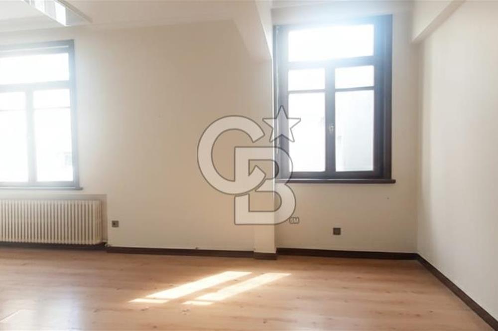 Taksim Talimhane’de Kurumsal Kullanıma Uygun Üst Kat Ofis