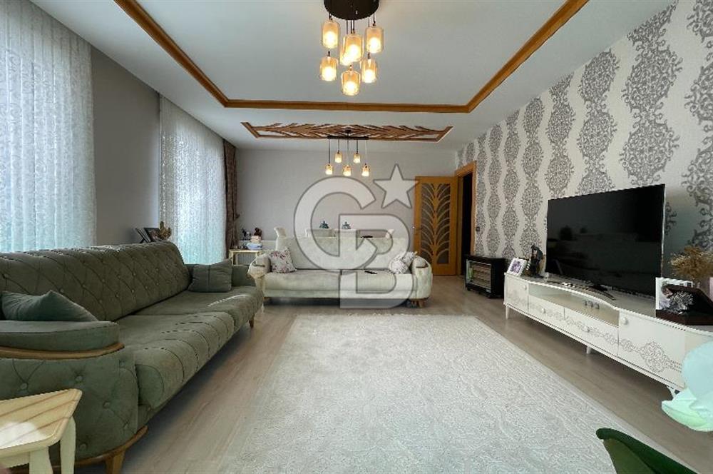 Dora Park Evleri'nde Satılık 3+1 Havuz Manzaralı Daire