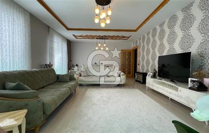 Dora Park Evleri'nde Satılık 3+1 Havuz Manzaralı Daire
