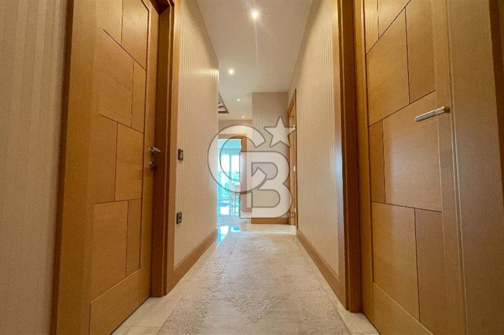 Dora Park Evleri'nde Satılık 3+1 Havuz Manzaralı Daire