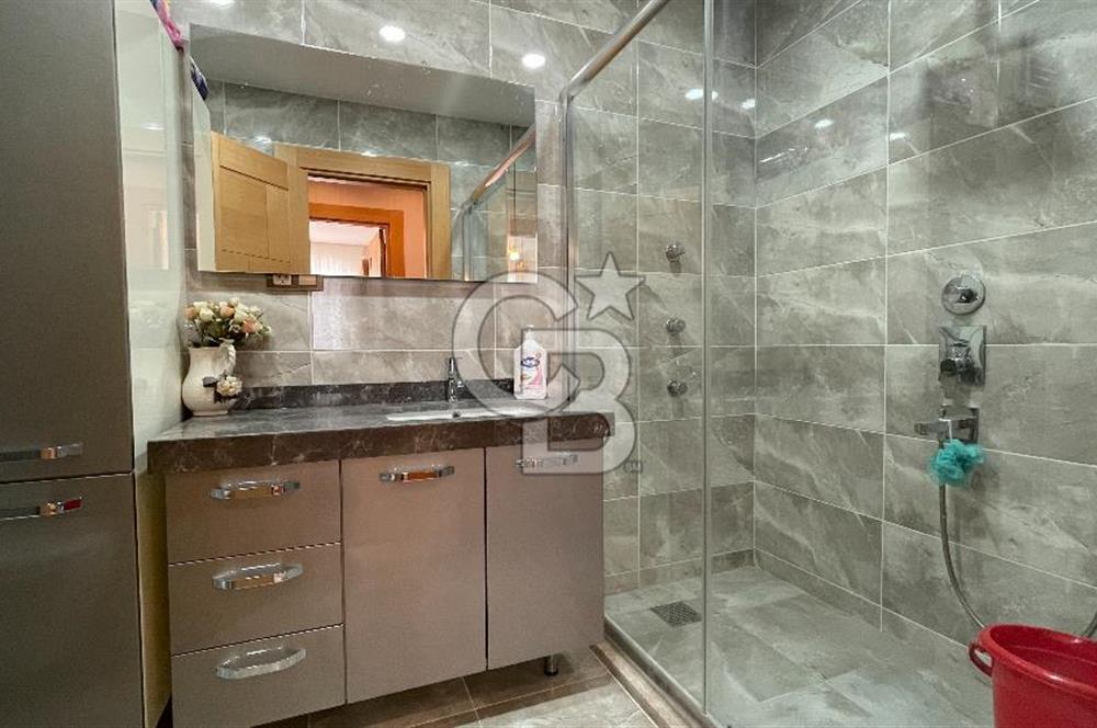 Dora Park Evleri'nde Satılık 3+1 Havuz Manzaralı Daire