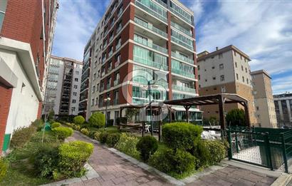 Dora Park Evleri'nde Satılık 3+1 Havuz Manzaralı Daire