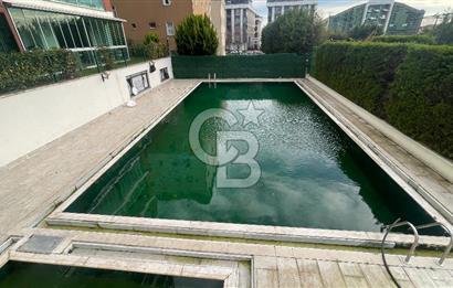 Dora Park Evleri'nde Satılık 3+1 Havuz Manzaralı Daire