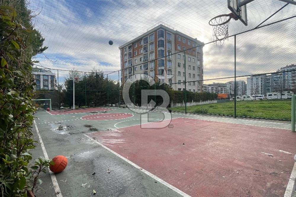 Dora Park Evleri'nde Satılık 3+1 Havuz Manzaralı Daire