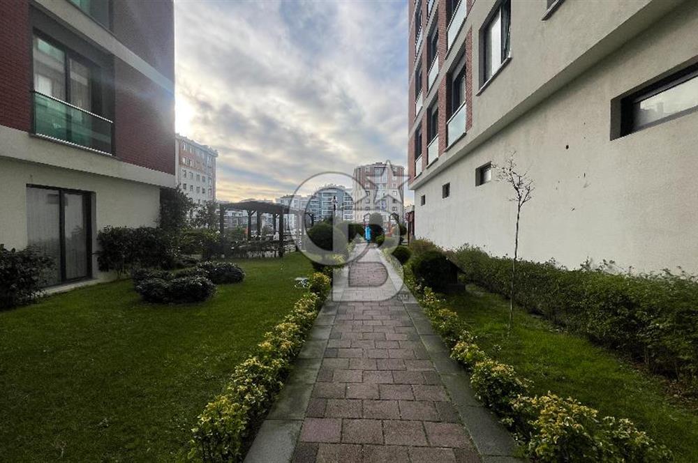 Dora Park Evleri'nde Satılık 3+1 Havuz Manzaralı Daire