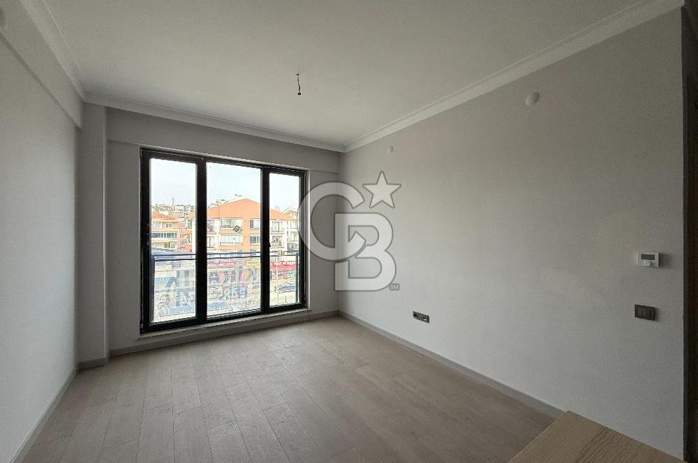 CB Vizyon'dan KARŞIYAKA MAHALLESİ CADDE CEPHELİ 1+1 KİRALIK