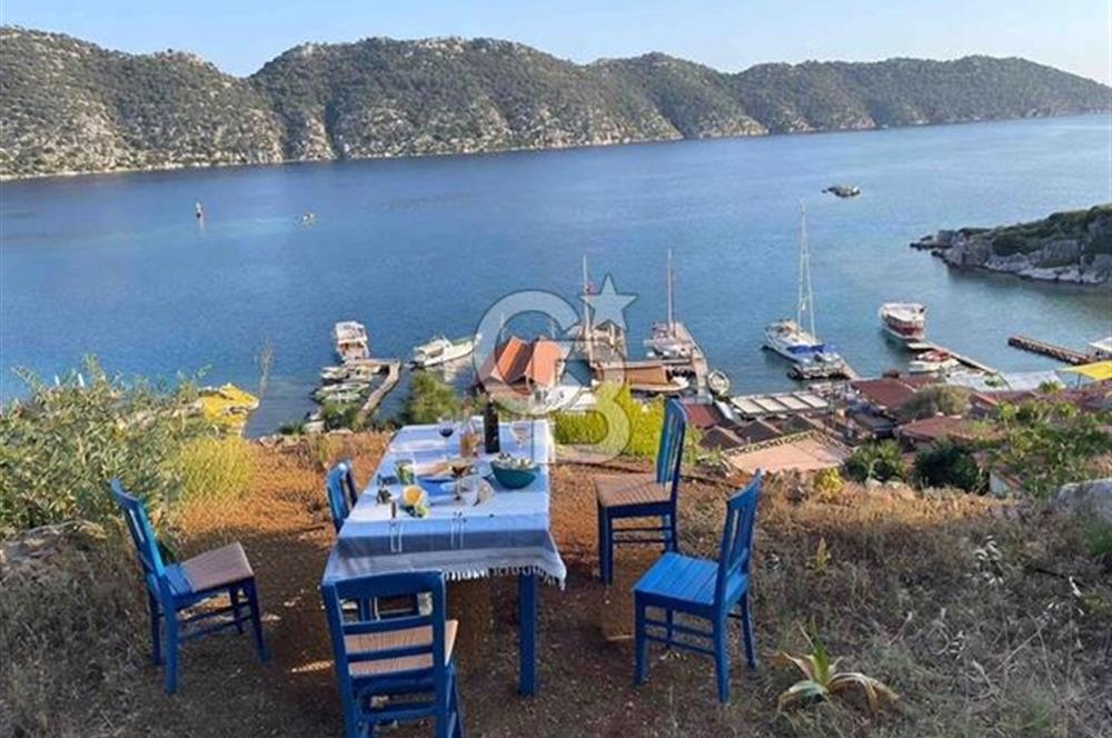 Antalya Demre Kaleköy Üçağız da Muhteşem 928 m2 Arsa ve Taş Ev