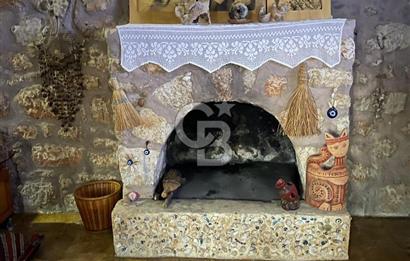 Antalya Demre Kaleköy Üçağız da Muhteşem 928 m2 Arsa ve Taş Ev