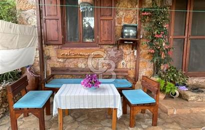 Antalya Demre Kaleköy Üçağız da Muhteşem 928 m2 Arsa ve Taş Ev