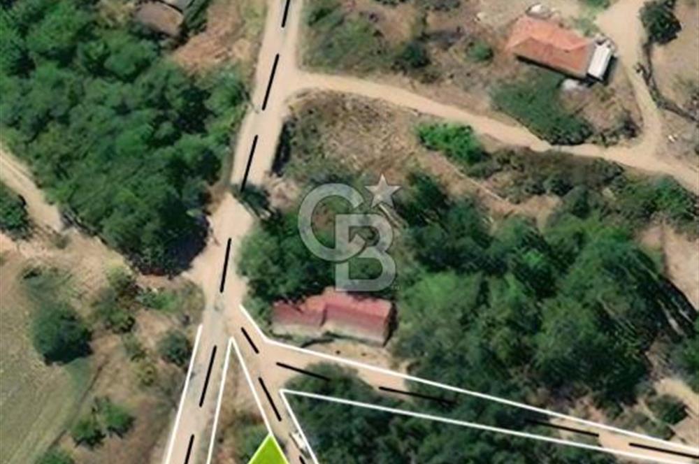 ÇANAKKALE LAPSEKİ BEYBAŞ KÖYÜNDE VİLLA İMARLI SATILIK ARSA