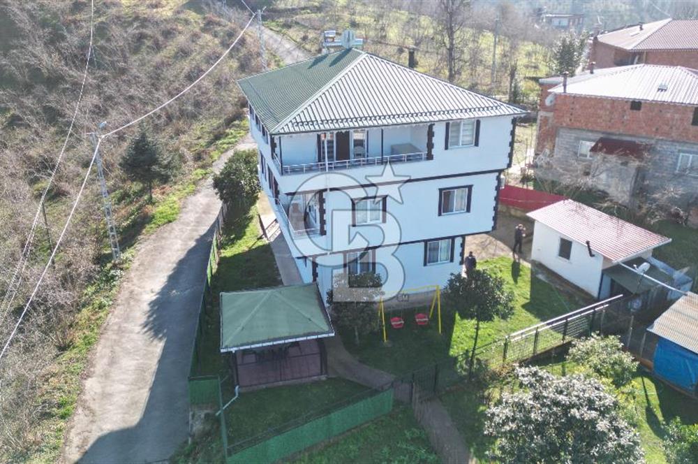 TRABZON ARSİN'DE 1600 m² ARSA İÇİNDE MÜSTAKİL YAŞAM ALANI