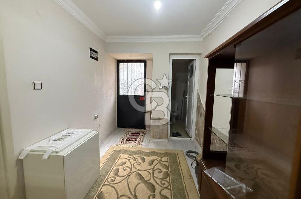 Bornova'da Öğrenciye uygun eşyalı kiralık daire 