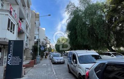 Karşıyaka Aksoy Mahallesinde Satılık 2+1 Daire