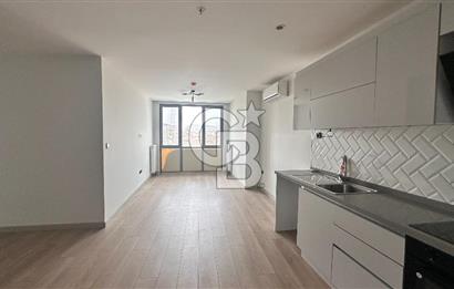 PENDİK KAVAKPINAR PERLA 34'DE ŞEHİR MANZARALI 2+1 KİRALIK DAİRE