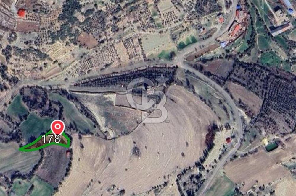 Mersin, Tarsus, Karakutuk'te Tarla.Bu Fiyata 1.800 m² Kaçmaz!