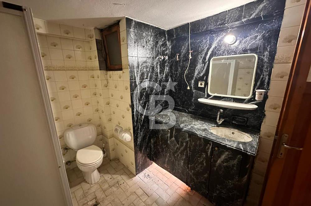 Saltak Caddesi Cadde Üstü 3+1 150M² Satılık Daire