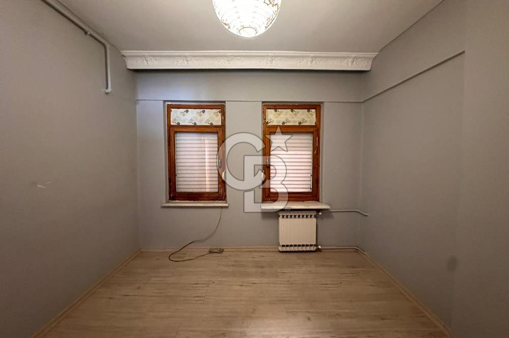 Saltak Caddesi Cadde Üstü 3+1 150M² Satılık Daire
