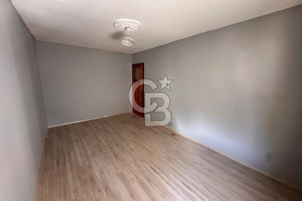 Saltak Caddesi Cadde Üstü 3+1 150M² Satılık Daire
