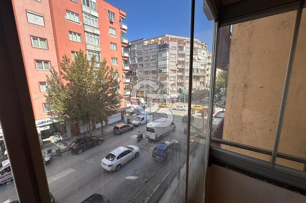 Saltak Caddesi Cadde Üstü 3+1 150M² Satılık Daire