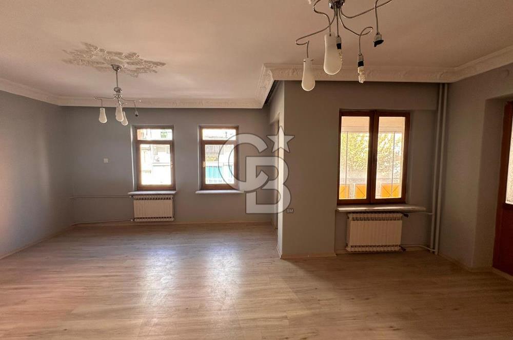 Saltak Caddesi Cadde Üstü 3+1 150M² Satılık Daire