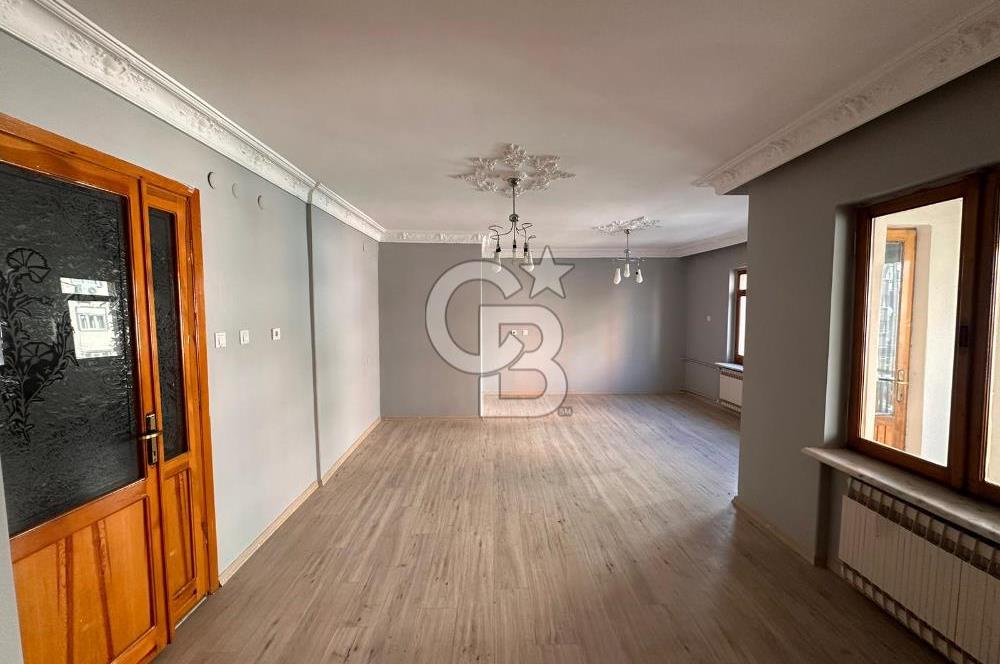 Saltak Caddesi Cadde Üstü 3+1 150M² Satılık Daire