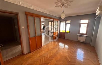 Saltak Caddesi Cadde Üstü 3+1 150M² Satılık Daire