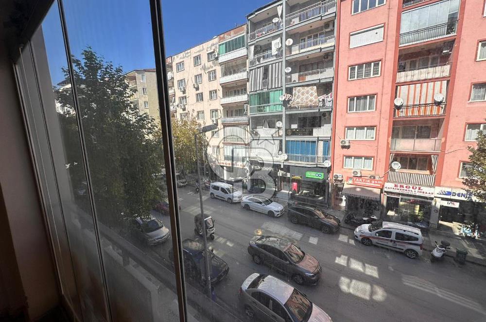 Saltak Caddesi Cadde Üstü 3+1 150M² Satılık Daire