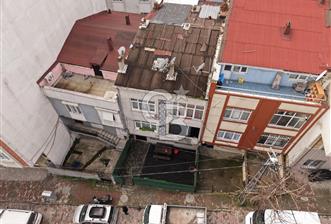 Satışa Hazır | 3 Katlı Bina | 166 m² Arsa | Hissedar Sorunu Yok - 3 - 334501