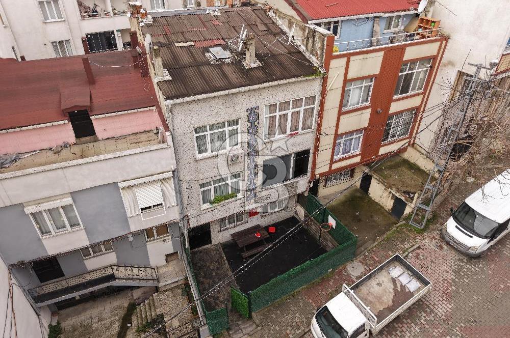 Satışa Hazır | 3 Katlı Bina | 166 m² Arsa | Hissedar Sorunu Yok