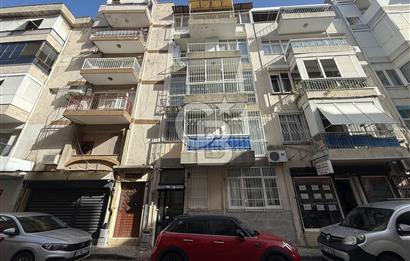 KARŞIYAKA TUNA MAVİKÖŞEDE 2+1 DAİRE