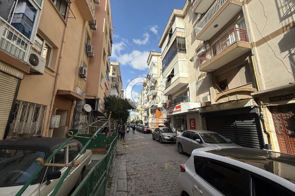 KARŞIYAKA TUNA MAVİKÖŞEDE 2+1 DAİRE