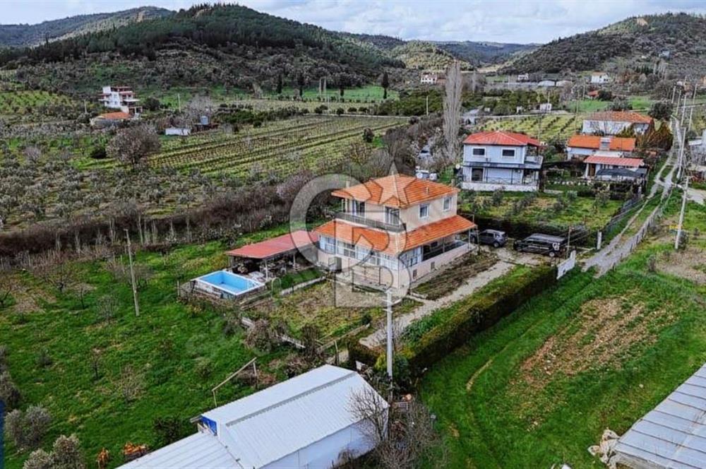 ORHANLIDA 5 DÖNÜM ARAZİ İÇİNDE 4+2 MÜSTAKİL EV