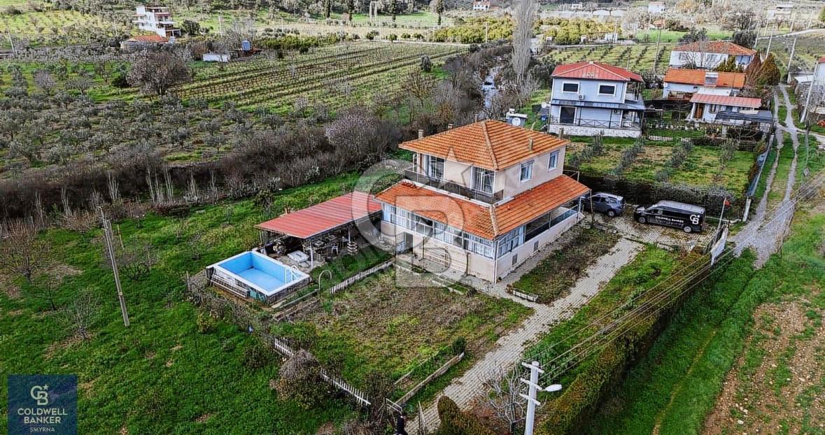 ORHANLIDA 5 DÖNÜM ARAZİ İÇİNDE 4+2 MÜSTAKİL EV