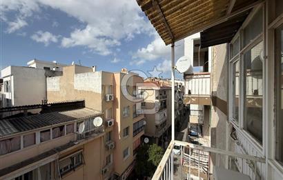 KARŞIYAKA TUNA MAVİKÖŞEDE 2+1 DAİRE