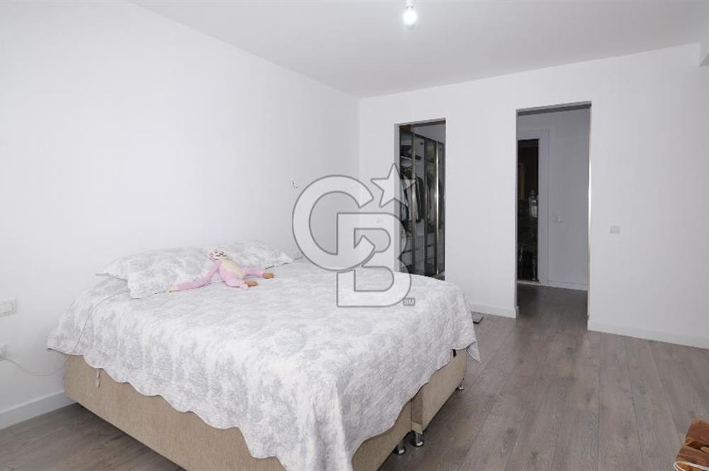 ATASAYANLAR 5 SİTESİNDE 4,5+1 DAİRE