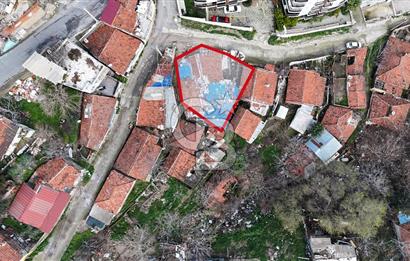 İzmir Narlıdere Atatürk Mah.1/4 Hisse Payı Satılık Arsa 55 m²