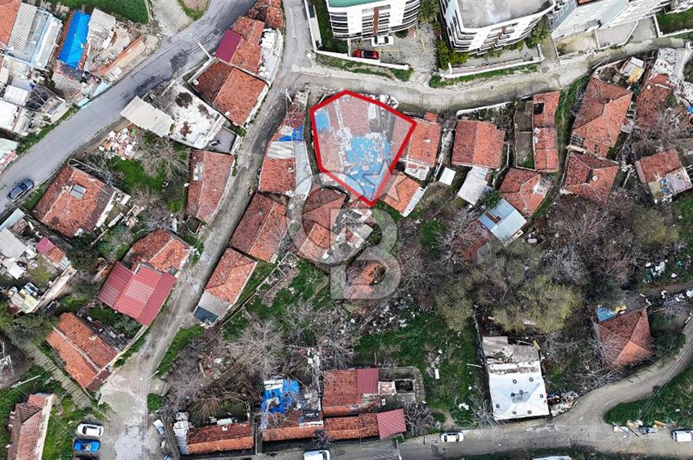 İzmir Narlıdere Atatürk Mah.1/4 Hisse Payı Satılık Arsa 55 m²