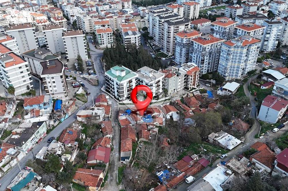 İzmir Narlıdere Atatürk Mah.1/4 Hisse Payı Satılık Arsa 55 m²