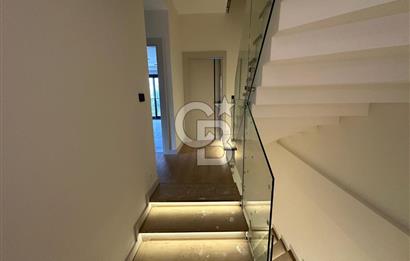 İzmir Narlıdere Limanreis'de Satılık Lüks 3+1 Villa CB-PH