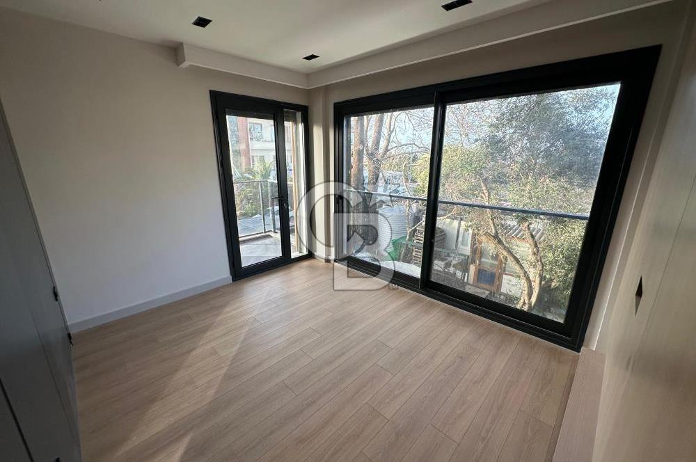 İzmir Narlıdere Limanreis'de Satılık Lüks 3+1 Villa CB-PH