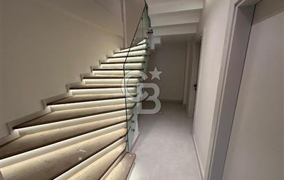 İzmir Narlıdere Limanreis'de Satılık Lüks 3+1 Villa CB-PH