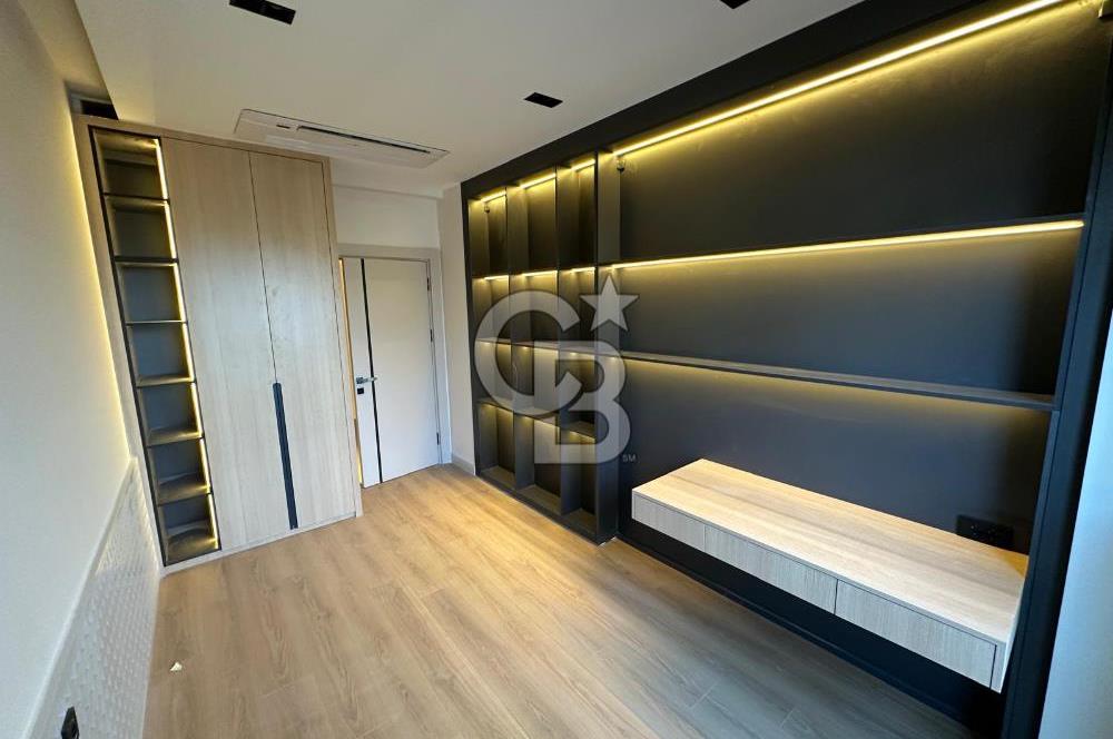 İzmir Narlıdere Limanreis'de Satılık Lüks 3+1 Villa CB-PH