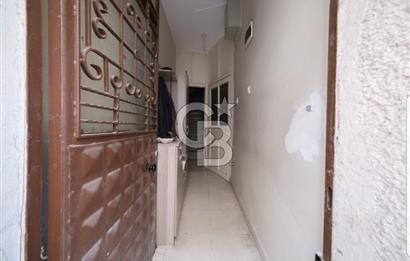 Fatih Hırka-i Şerif Camii’ne 100 Metre Mesafede Satılık Bina