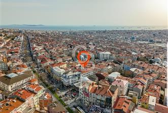 Fatih Hırka-i Şerif Camii’ne 100 Metre Mesafede Satılık Bina - 2 - 334542