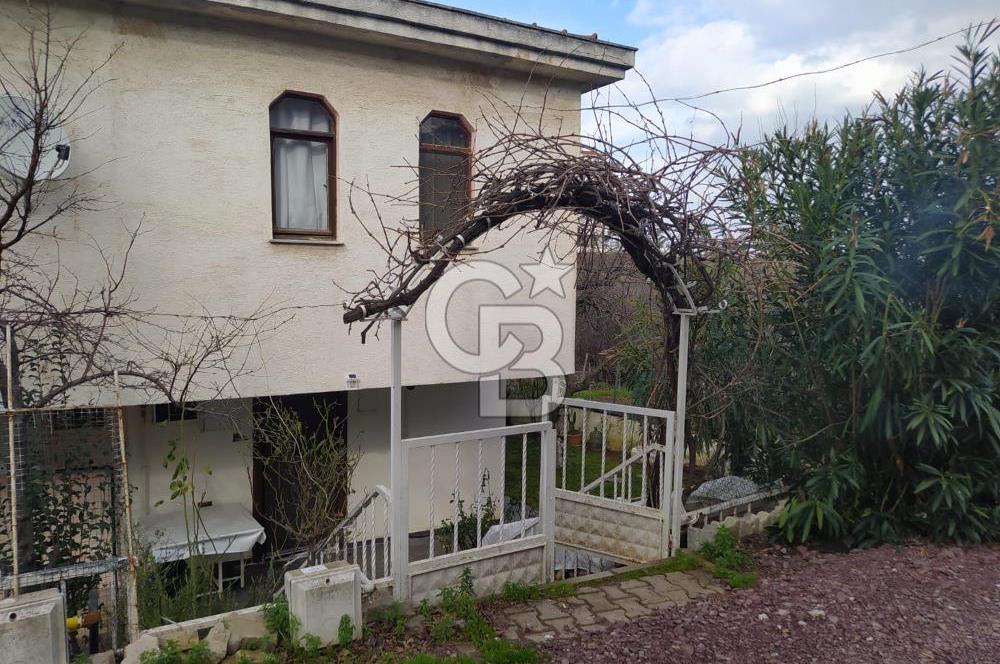 ÇINARCIK KORU, ALTINKORU VİLLARINDA SATILIK 3 + 1 İKİZ VİLLA