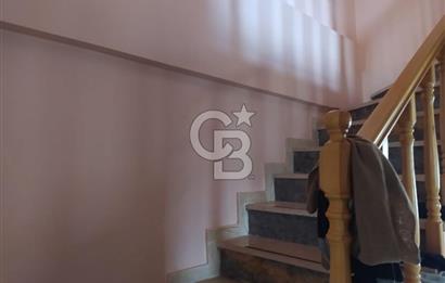 ÇINARCIK KORU, ALTINKORU VİLLARINDA SATILIK 3 + 1 İKİZ VİLLA