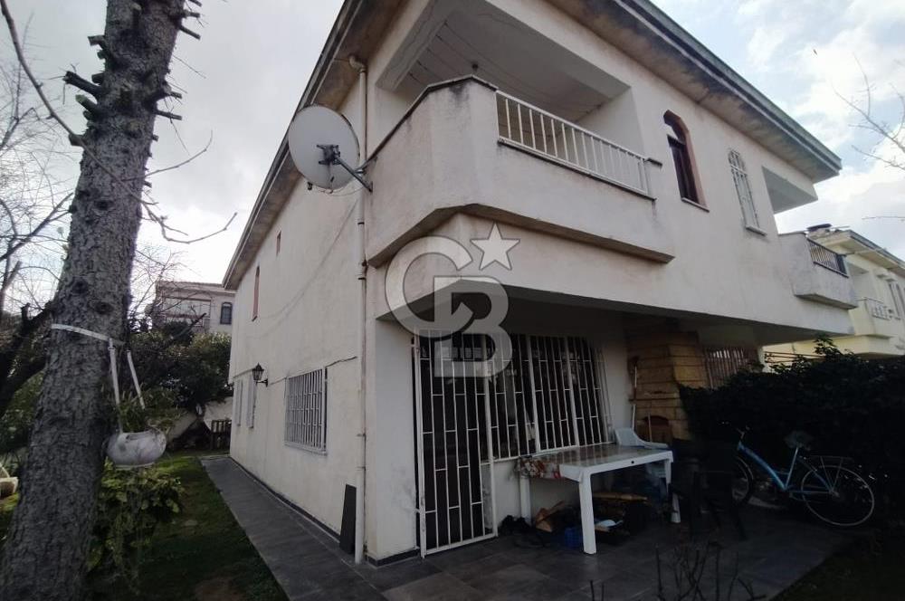 ÇINARCIK KORU, ALTINKORU VİLLARINDA SATILIK 3 + 1 İKİZ VİLLA