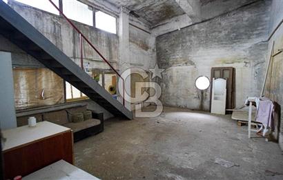 Sanayide Nadir Bulunur! Köşe Konum, Asma Katlı, Ayrı Ofisli 203,5 m²