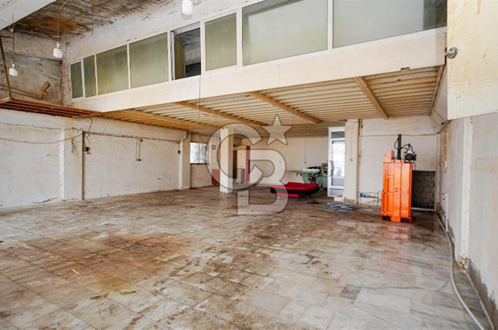 Sanayide Nadir Bulunur! Köşe Konum, Asma Katlı, Ayrı Ofisli 203,5 m²