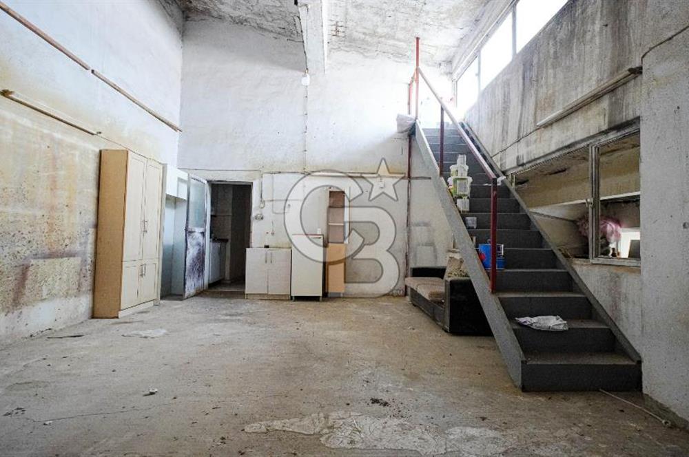 Sanayide Nadir Bulunur! Köşe Konum, Asma Katlı, Ayrı Ofisli 203,5 m²